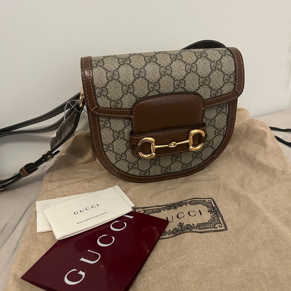 Gucci round horsebit monogram brown NWT